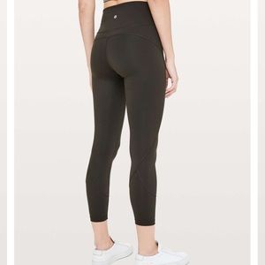 Lululemon In Movement 7/8 Tight * Everlux 25”